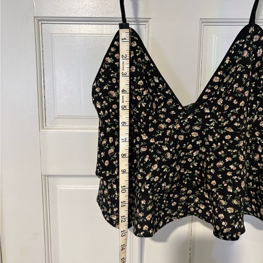Juniors size M Chic Black Floral Camisole Top - Picture 4 of 7